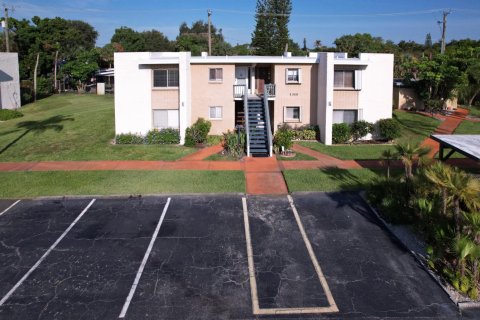 Condominio en venta en Jensen Beach, Florida, 2 dormitorios, 118.17 m2 № 2154571 - foto 5