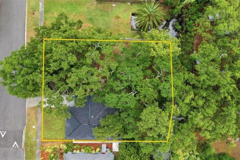 House in Clearwater, Florida 3 bedrooms, 95.88 sq.m. № 2205007 - photo 29