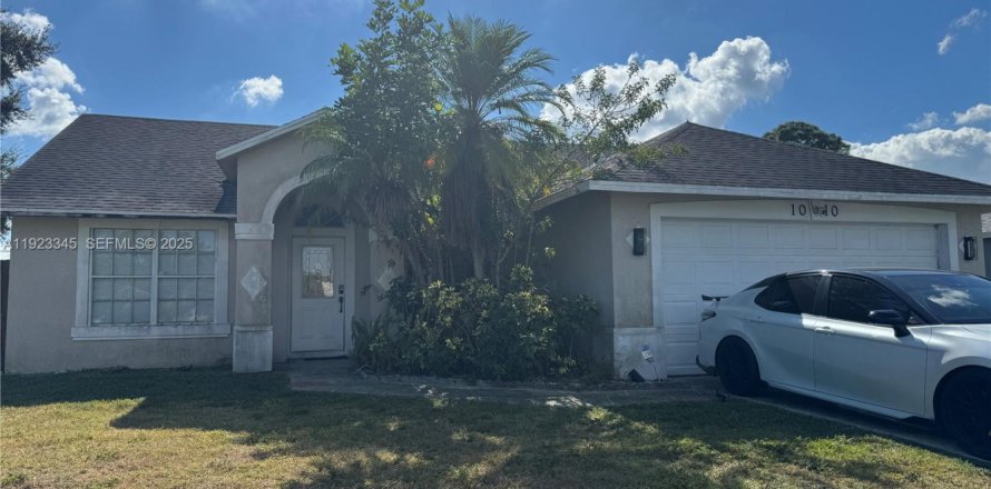 Villa ou maison à Port St. Lucie, Floride 3 chambres, 125.6 m2 № 1977333