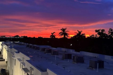 Condo in Aventura, Florida, 3 bedrooms  № 1823370 - photo 17