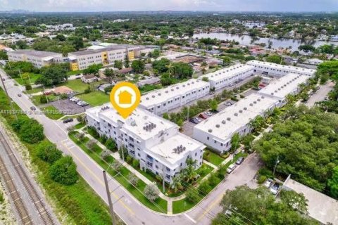 Condo in Aventura, Florida, 3 bedrooms  № 1823370 - photo 14