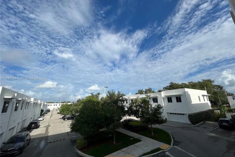Condo in Aventura, Florida, 3 bedrooms  № 1823370 - photo 16