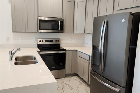 Touwnhouse à vendre à Orlando, Floride: 4 chambres, 155.89 m2 № 2420037 - photo 8