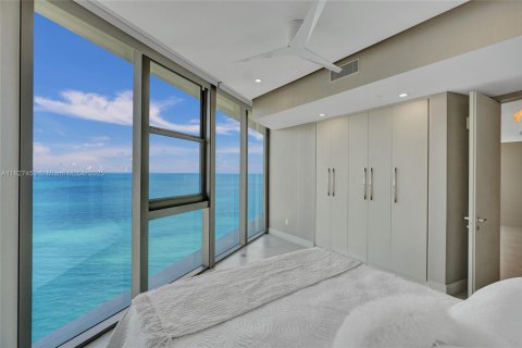 Condo in Sunny Isles Beach, Florida, 4 bedrooms  № 1806104 - photo 26