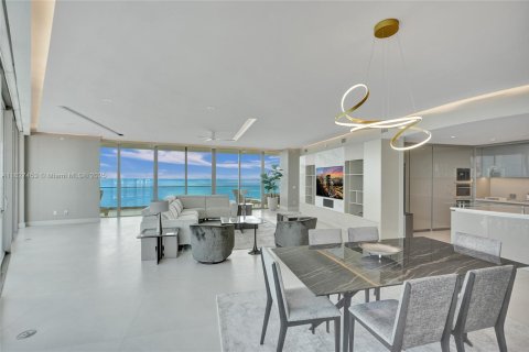 Condo in Sunny Isles Beach, Florida, 4 bedrooms  № 1806104 - photo 9