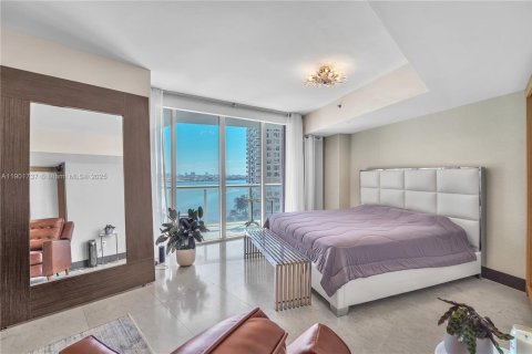 Copropriété à louer à Miami, Floride: 3 chambres, 183.67 m2 № 2021159 - photo 22
