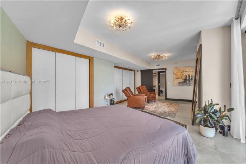 Copropriété à louer à Miami, Floride: 3 chambres, 183.67 m2 № 2021159 - photo 24