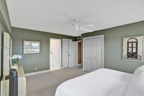 Condominio en venta en Fort Lauderdale, Florida, 2 dormitorios, 102.84 m2 № 1977365 - foto 18