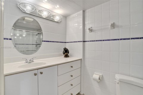 Condominio en venta en Fort Lauderdale, Florida, 2 dormitorios, 102.84 m2 № 1977365 - foto 11