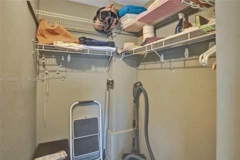 Condominio en venta en Fort Lauderdale, Florida, 2 dormitorios, 102.84 m2 № 1977365 - foto 20