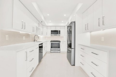 Купить кондоминиум в Бока-Ратон, Флорида 4 комнаты, 121.24м2, № 2083691 - фото 19