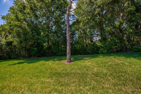 House in Mount Dora, Florida 2 bedrooms, 97.45 sq.m. № 2395997 - photo 21