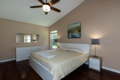 House in Mount Dora, Florida 2 bedrooms, 97.45 sq.m. № 2395997 - photo 9