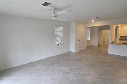Townhouse in Bradenton, Florida 3 bedrooms, 174.56 sq.m. № 2396681 - photo 10