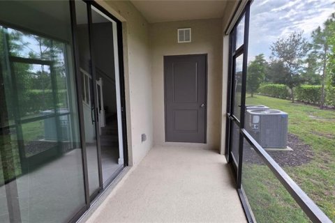 Townhouse in Bradenton, Florida 3 bedrooms, 174.56 sq.m. № 2396681 - photo 8