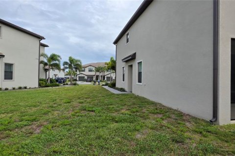 Townhouse in Bradenton, Florida 3 bedrooms, 174.56 sq.m. № 2396681 - photo 20