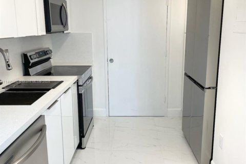 Condominio en venta en Aventura, Florida, 2 dormitorios, 116.22 m2 № 1603418 - foto 19
