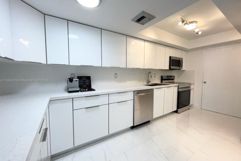 Condominio en venta en Aventura, Florida, 2 dormitorios, 116.22 m2 № 1603418 - foto 7