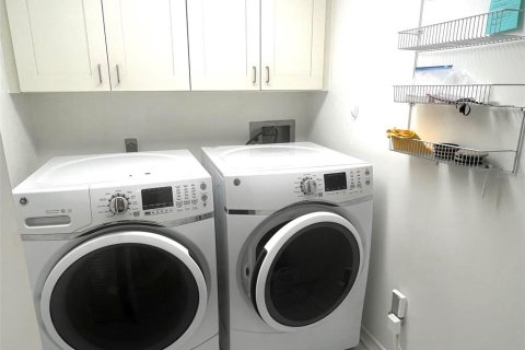 Снять в аренду кондоминиум в Пальметто, Флорида 5 комнат, 151.9м2, № 1124460 - фото 20