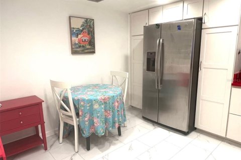 Снять в аренду кондоминиум в Пальметто, Флорида 5 комнат, 151.9м2, № 1124460 - фото 13