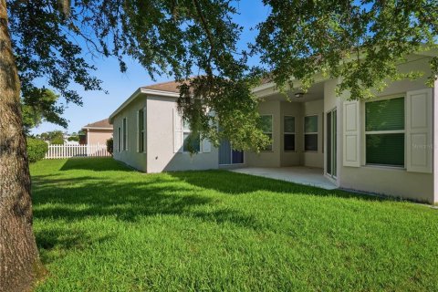Villa ou maison à vendre à New Smyrna Beach, Floride: 4 chambres, 231.51 m2 № 2218312 - photo 4