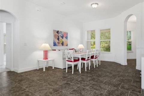 Villa ou maison à vendre à New Smyrna Beach, Floride: 4 chambres, 231.51 m2 № 2218312 - photo 9