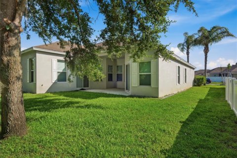 Villa ou maison à vendre à New Smyrna Beach, Floride: 4 chambres, 231.51 m2 № 2218312 - photo 5