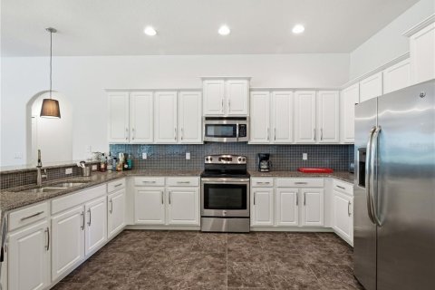 Villa ou maison à vendre à New Smyrna Beach, Floride: 4 chambres, 231.51 m2 № 2218312 - photo 16