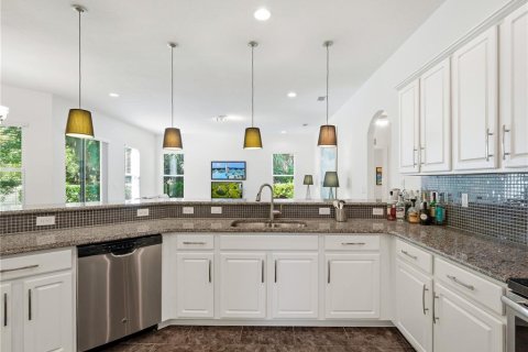 Villa ou maison à vendre à New Smyrna Beach, Floride: 4 chambres, 231.51 m2 № 2218312 - photo 17