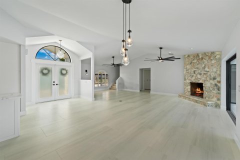 Casa en venta en Stuart, Florida, 4 dormitorios, 253.07 m2 № 2077739 - foto 3