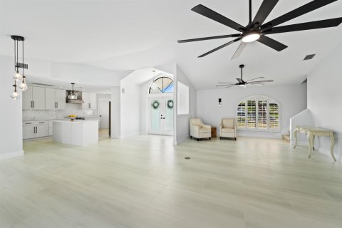 Casa en venta en Stuart, Florida, 4 dormitorios, 253.07 m2 № 2077739 - foto 7