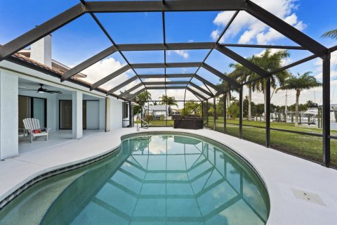 Casa en venta en Stuart, Florida, 4 dormitorios, 253.07 m2 № 2077739 - foto 28