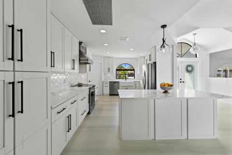 Casa en venta en Stuart, Florida, 4 dormitorios, 253.07 m2 № 2077739 - foto 11
