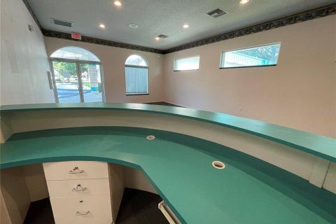 Propiedad comercial en alquiler en Inverness, Florida, 810.85 m2 № 1198638 - foto 11