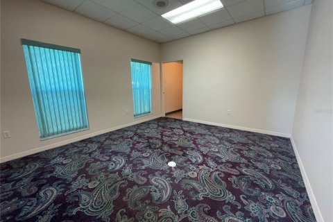 Propiedad comercial en alquiler en Inverness, Florida, 810.85 m2 № 1198638 - foto 29