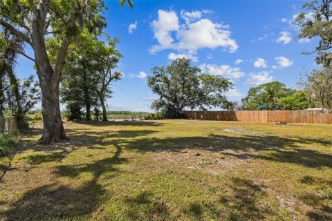 Villa ou maison à vendre à Dover, Floride: 4 chambres, 158.4 m2 № 1914622 - photo 8