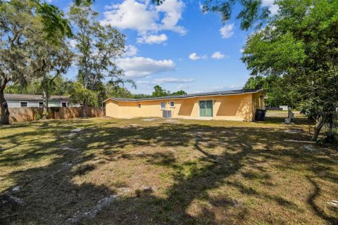 Villa ou maison à vendre à Dover, Floride: 4 chambres, 158.4 m2 № 1914622 - photo 6