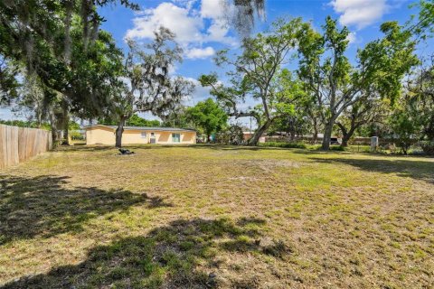 Villa ou maison à vendre à Dover, Floride: 4 chambres, 158.4 m2 № 1914622 - photo 9
