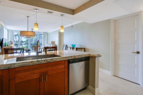 Condo in Boca Raton, Florida, 2 bedrooms  № 2399954 - photo 4