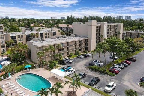 Condo in Boca Raton, Florida, 2 bedrooms  № 2399954 - photo 26