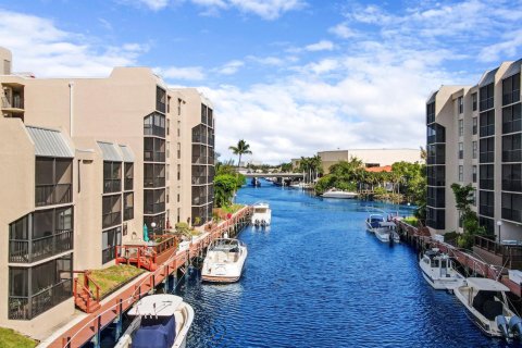 Condo in Boca Raton, Florida, 2 bedrooms  № 2399954 - photo 29