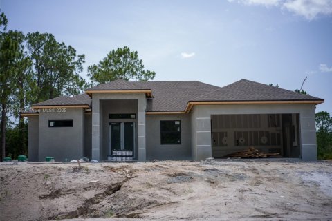 Casa en venta en Lehigh Acres, Florida, 3 dormitorios, 168.62 m2 № 1784074 - foto 3