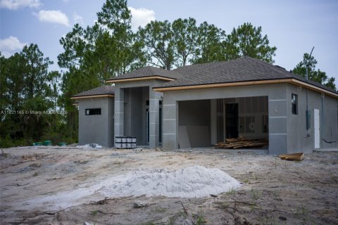 Casa en venta en Lehigh Acres, Florida, 3 dormitorios, 168.62 m2 № 1784074 - foto 5