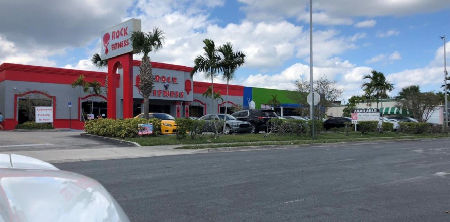 Propiedad comercial en West Palm Beach, Florida № 103172