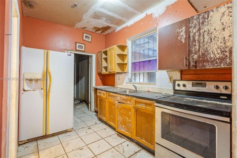 Casa en venta en Miami, Florida, 2 dormitorios, 173.82 m2 № 2033568 - foto 30