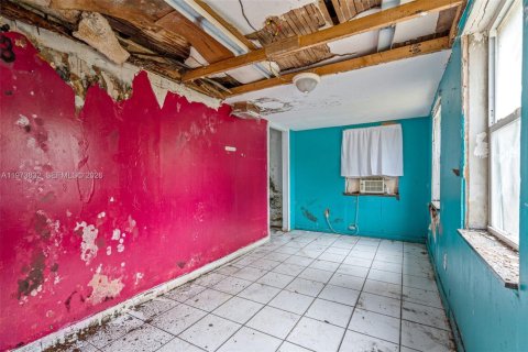 Casa en venta en Miami, Florida, 2 dormitorios, 173.82 m2 № 2033568 - foto 23