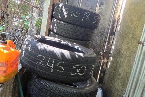 Immobilier commercial à vendre à Sweetwater, Floride № 2026748 - photo 9