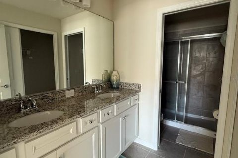 Townhouse in Davenport, Florida 5 bedrooms, 212.1 sq.m. № 1590627 - photo 23