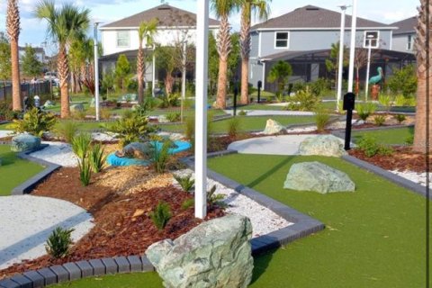 Townhouse in Davenport, Florida 5 bedrooms, 212.1 sq.m. № 1590627 - photo 29