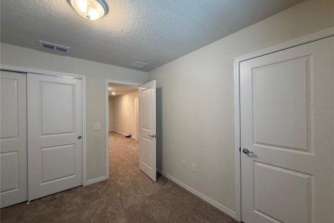 Townhouse in Davenport, Florida 5 bedrooms, 212.1 sq.m. № 1590627 - photo 21